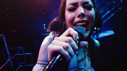 Danna Paola  "1Trago"_