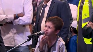 VERY EMOTIONAL-  YOUNG BOY CRIES WHILE SPEAKING TO MUFTI MENK