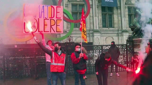 Protestos na França após Conselho Constitucional validar a reforma da Previdência