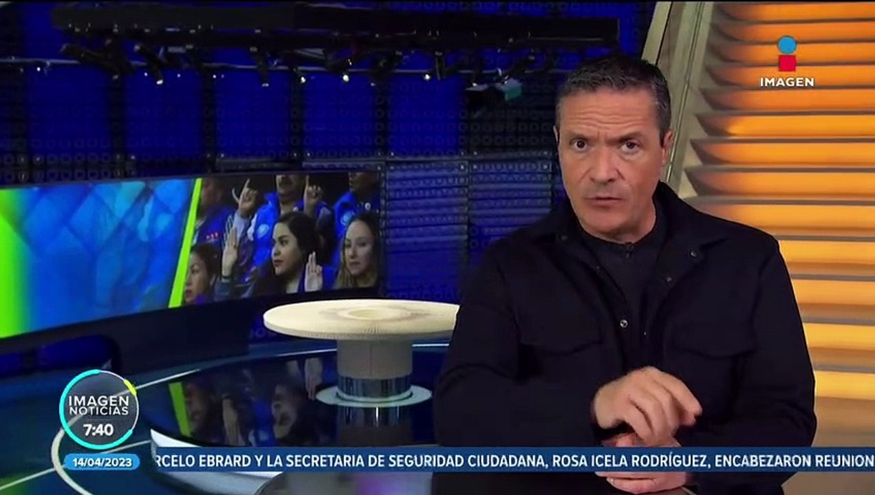 Capacitan a personal del C5 en lenguaje de señas mexicanas