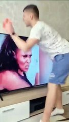 fight_with_tv__#shorts_#memes_#trynottolaugh_#viral(360p)