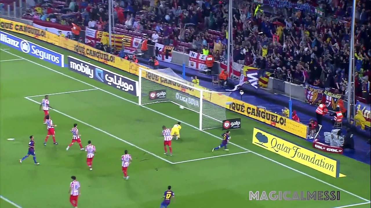 Lionel Messi - The Football Genius - 2015 - HD