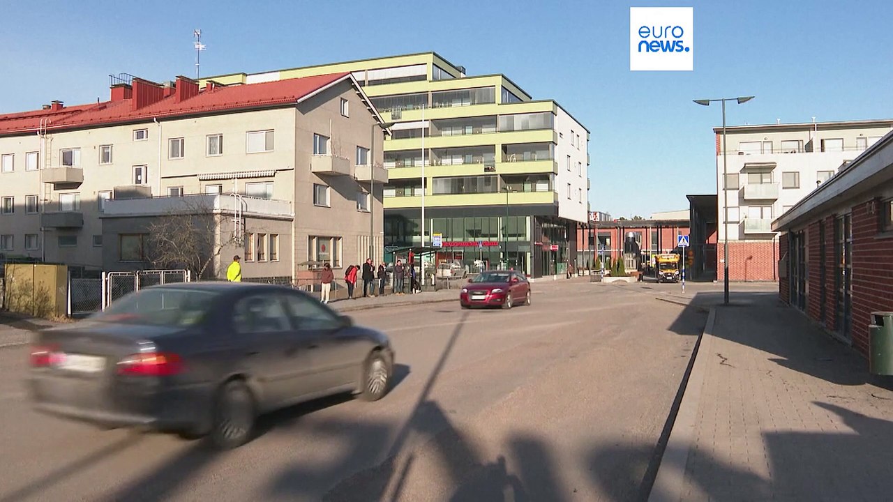 Finlandia inaugura el primer tramo de valla fronteriza con Rusia