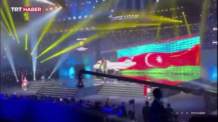 Avrupa Halter Şampiyonası'nın açılışında Azerbaycan bayrağı yakıldı