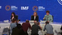 Economia mundial 'mais sólida' do que o esperado, apesar da crise, afirma comitê do FMI