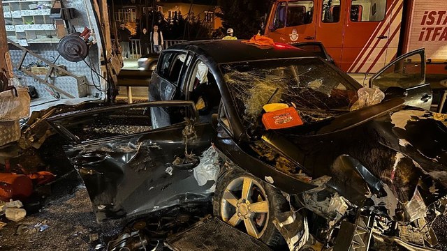İstanbul’da makas atarken kaza yaptı: 1 ölü, 3 yaralı