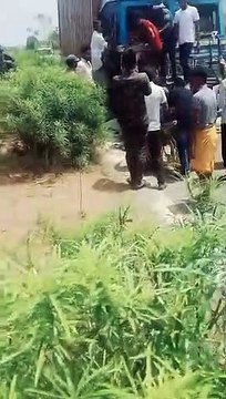 dumper rammed into a container filled with sand from behind