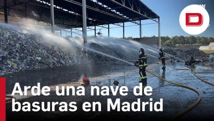 Arde una nave de basuras en Valdemingómez (Madrid) sin provocar heridos