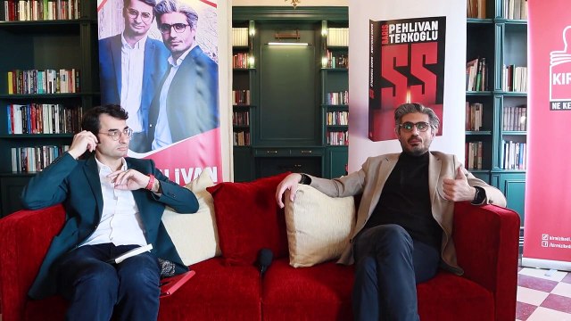 Barış Pehlivan ve Barış Terkoğlu, “SS” kitabını Süleyman Soylu için imzaladı