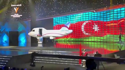 Ermenistan’da düzenlenen Halter Şampiyonası’nda Azerbaycan Bayrağı yakıldı!