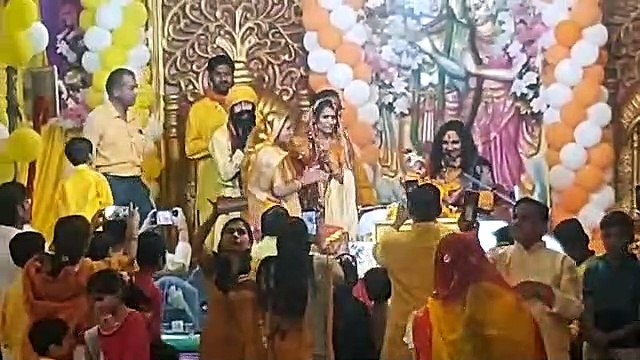 देखें वीडियो : कृष्ण दर्शन कर भाव विभोर हुए श्रद्धालु