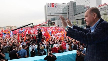 Cumhurbaşkanı Erdoğan, Kılıçdaroğlu'na yüklendi: Yapacağı tek iş, mavi boncuk dağıttığı herkese bakanlık vermek
