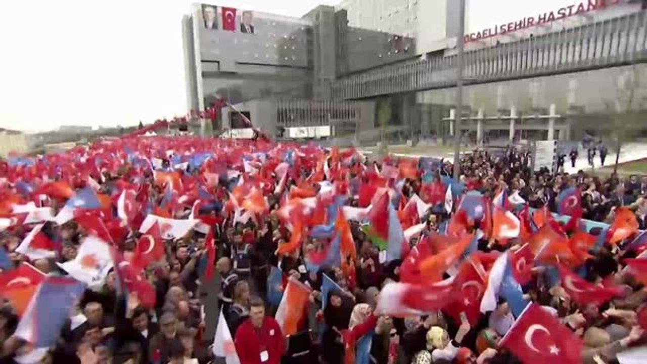 Erdoğan: "Onlar Ne Kadar Kürt İse Biz O Kadar Türk'üz… Bizde Ayrım Yok. Bizde Bölücülük Yok"