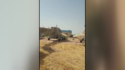 صور تظهر قوات الدعم السريع داخل قاعدة جبل أولياء الجوية جنوب الخرطوم