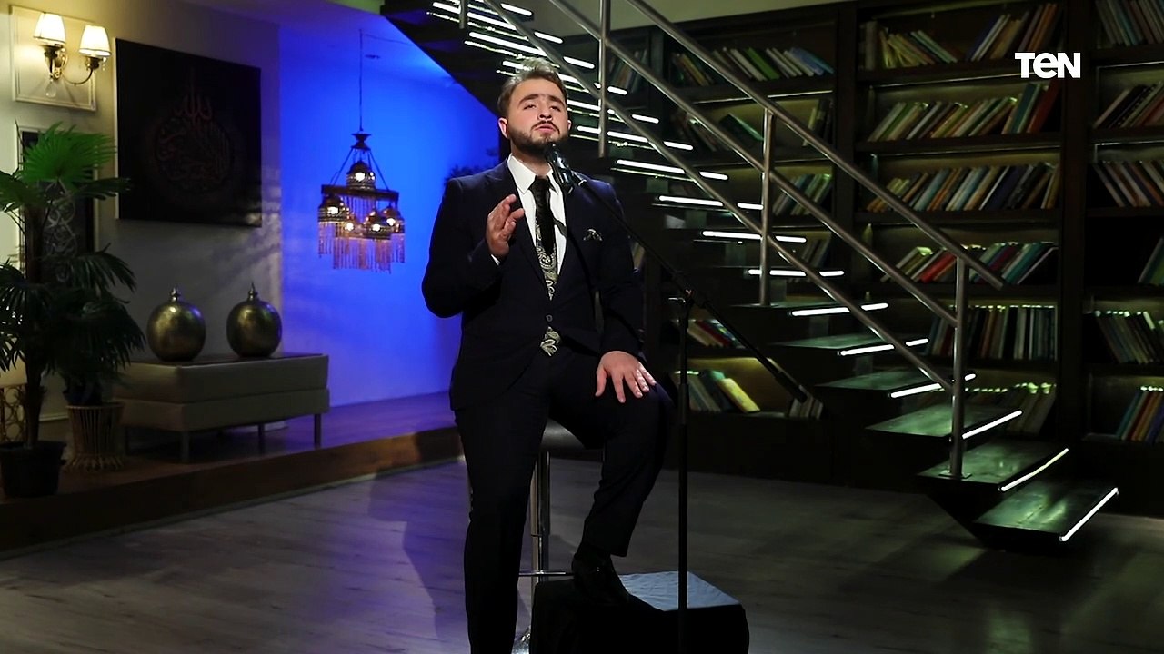 أفادتني القناعة كل عز.. وهل عز أعز من القناعة.. المنشد بهاء الدين الحايك يبدع في إنشاد عن الرضا