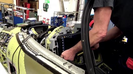 Gripen F da FAB já está sendo montado na Suécia