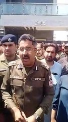 Video herunterladen: * فیصل آباد: ایک ملعونہ نے نبوت کا دعویٰ کر دیا۔تحریک لبیک کی قانونی کارروائی پر پولیس نے گرفتار کر کے نامعلوم مقام پر منتقل کر دیا۔اب اگر آسیہ ملعونہ کیس کی طرح حکومت انٹرنیشنل طاقتوں کے اشاروں پر ناچی تو مسلمانانِ پاکستان برداشت نہیں کریں گے*