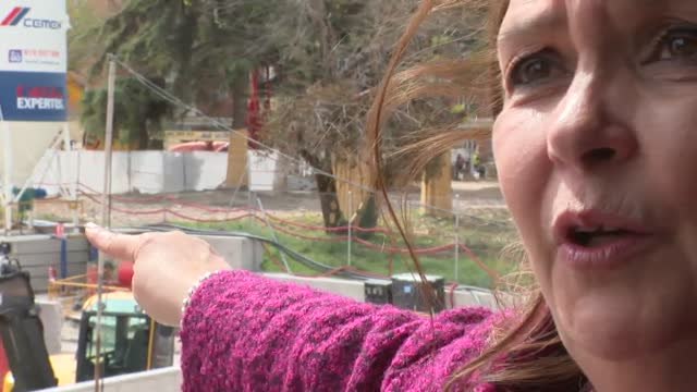 Los vecinos desalojados por las obras del Metro en San Fernando de Henares acampan para exigir a Ayuso indemnizaciones justas