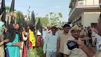 जखराना में विधायक को क्यों दिखाए काले झंडे ... : यहां देखे वीडियो
