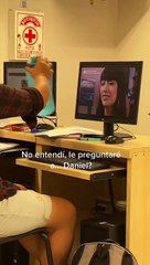 Estudiante es captado viendo novelas durante clases
