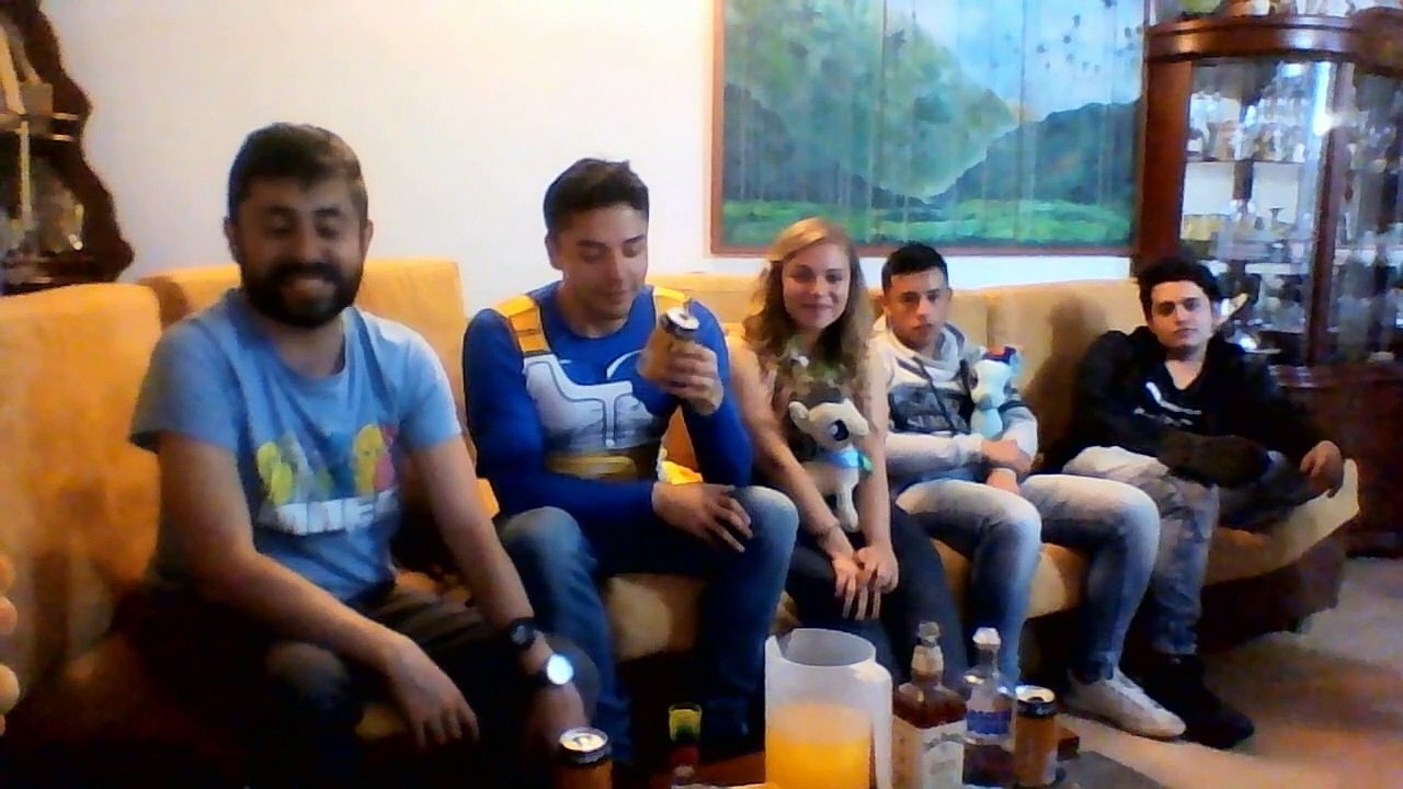 Bronies Bogota Reacciona a School Raze