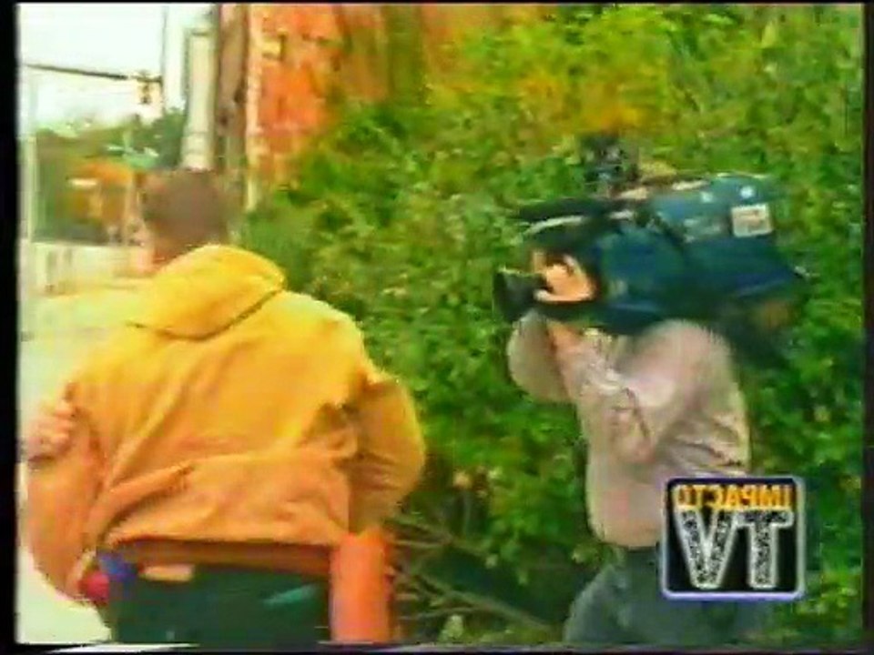IMPACTO TV peleon y derrumbes
