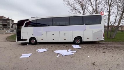 Eskişehir'de yolcu otobüsü yoldan çıktı: 17 yaralı