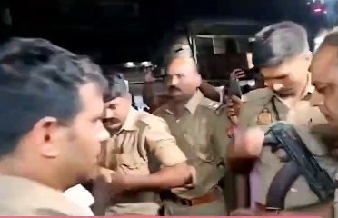 Hindistan’da eski milletvekili ve kardeşi canlı yayında öldürüldü