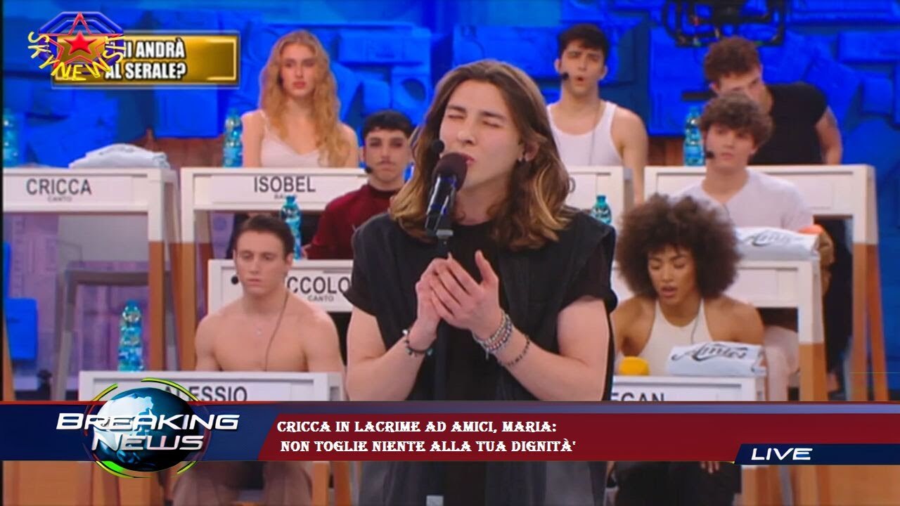 Cricca in lacrime ad Amici, Maria:  non toglie niente alla tua dignità'