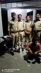 घेराबंदी कर युवक को पकड़ा, झोले में मिला इतने किलो चंदन