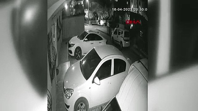 Adrese sipariş götüren kurye pompalı tüfekle vuruldu; olay anı kamerada