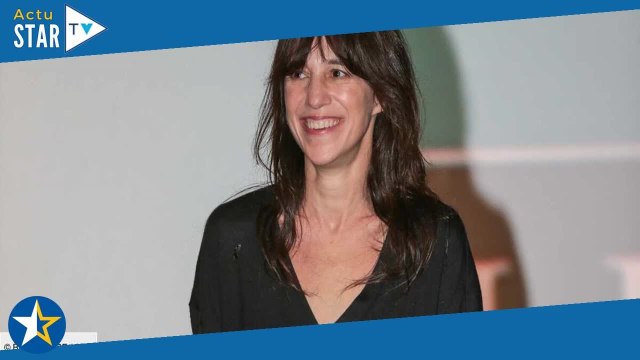 Charlotte Gainsbourg inscrite sur une application de rencontres ? L’anecdote surprenante !