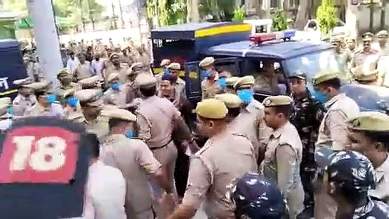 Kanpur: ऐसा कौन सा था सवाल,जिसका जवाब देने से क...