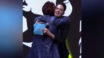 Show TV’den istifa etmek zorunda kalan Dilara Gönder Meral Akşener’e sarılarak ağladı: Bunlar umut gözyaşları