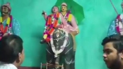 মানিকচক : বৃষ্টির জন্য ইন্দ্রদেবের পুজোয় মাতলো গ্রামবাসীরা,কোথায় দেখুন ভিডিও