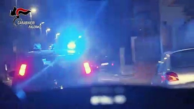 Palermo, blitz antidroga allo Zen: 17 misure cautelari