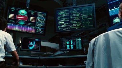 SOURCE CODE - Vidéo Bande-annonce VF