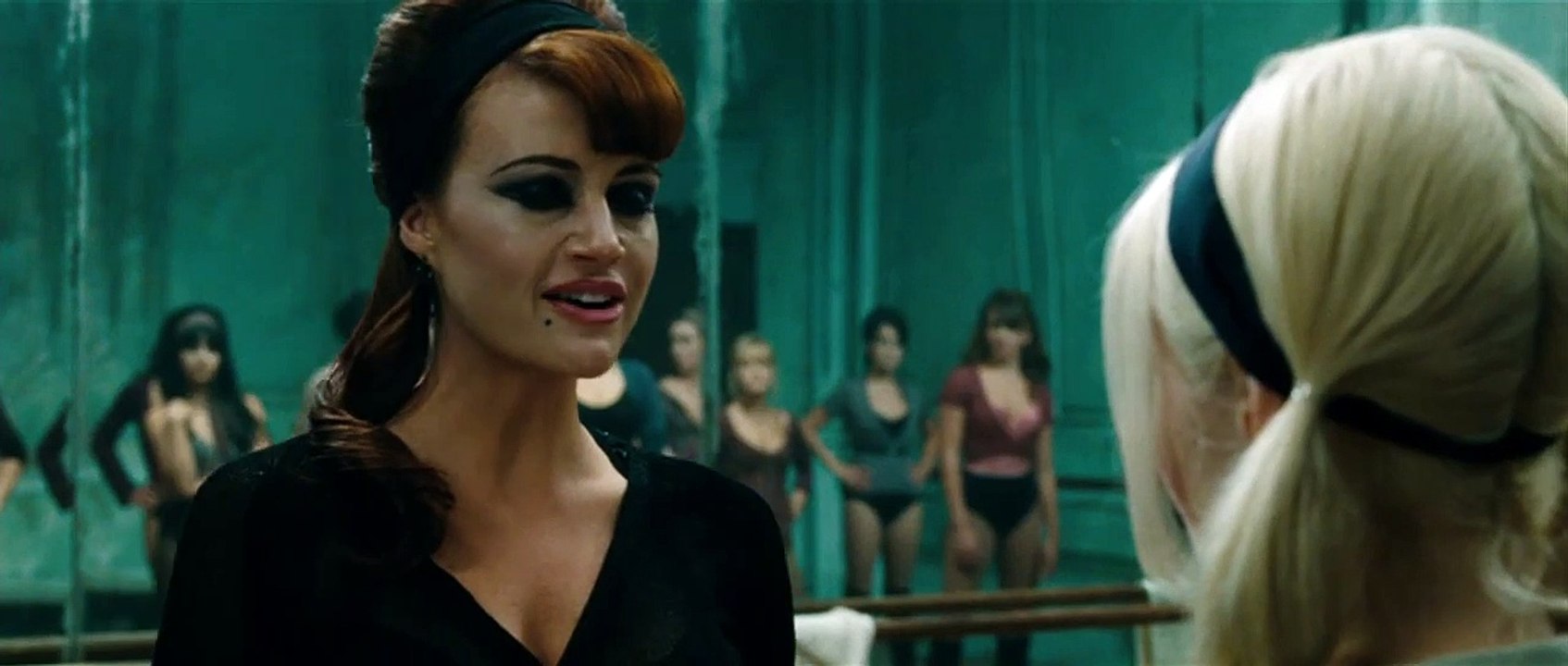 Sucker Punch - Bande Annonce Officielle 2 (VF) - Zack Snyder / Emily Browning