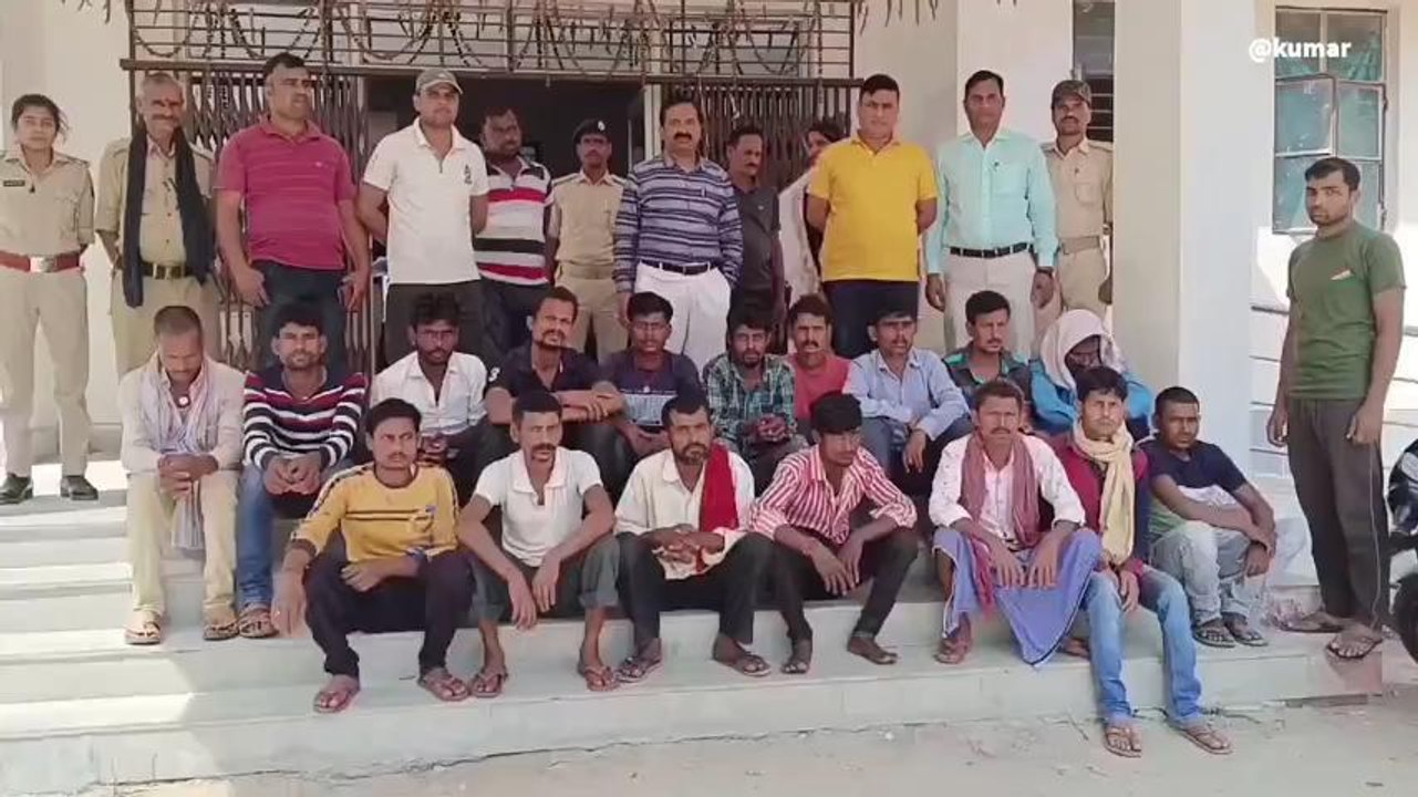 सहरसा: उत्पाद विभाग की बड़ी कार्रवाई, 15 शराबी और 2 कारोबारी सहित 17 गिरफ्तार