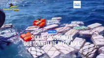 Sicilia: due tonnellate di cocaina sequestrate in mare dalla Guardia di Finanza