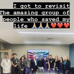 Jeremy Renner visits hospital staff