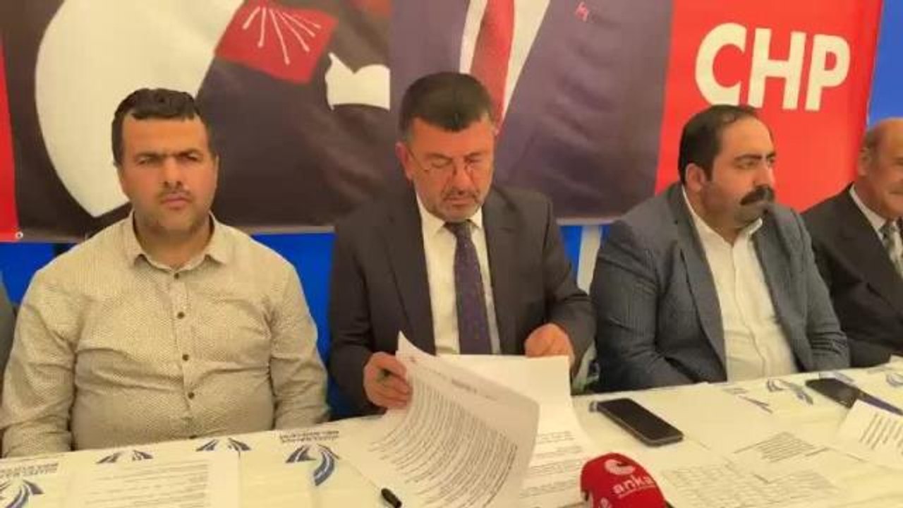 Veli Ağbaba: "Bay Kemal, 'Cumhuriyetimizin 100'üncü Yılında 100 Bin Öğretmeni Atayacağım' Diyor; Erdoğan Atama İsteyen Öğretmenlere Sizin 'Sırtınızda...