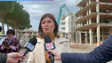 Ecomostro a Empoli: iniziata la demolizione