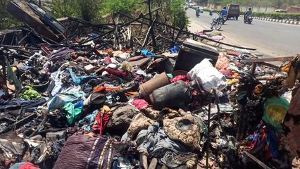 Video: बच्‍चों का झगड़ा पहुंचा बड़ों तक, मारपीट के बाद लगा दी आग, आशियाना हुआ खाक