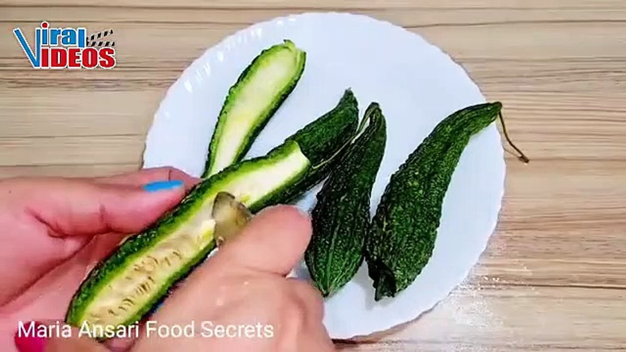 How to Make Bitter Gourd Juice for Weight Loss at Home | Karela Juice Recipe