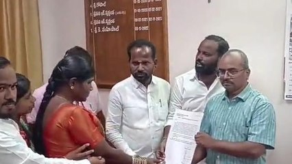 సంగారెడ్డి: కెమికల్ కంపెనీ మాకొద్దు.. కలెక్టరేట్ ఎదుట ఆందోళన