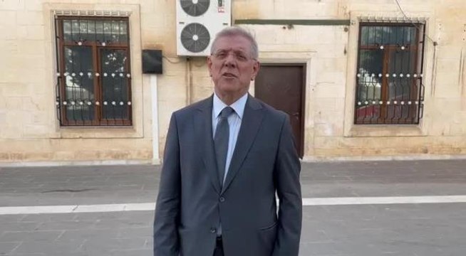 Şanlıurfa'da Hasarlı Bina Kontrollü Yıkım Sırasında Sağlam Raporlu Cevheri Apartmanı'nın Üzerine Yıkıldı.