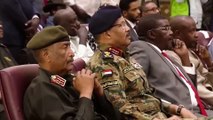 El jefe del Ejército de Sudán ordena la disolución de las paramilitares RSF