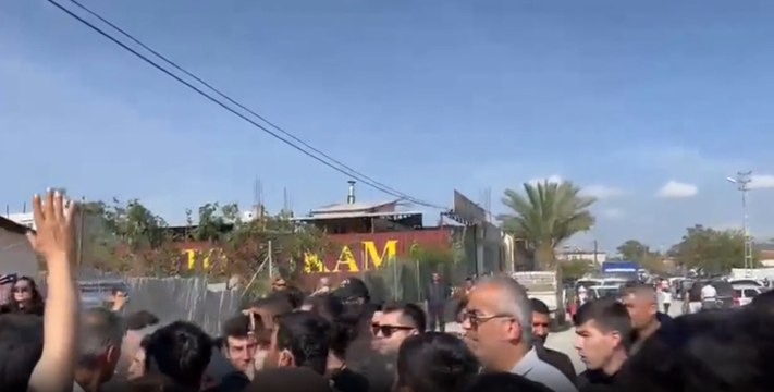 Asbeste karşı açıklama yapmak isteyen Samandağlılara polis müdahalesi