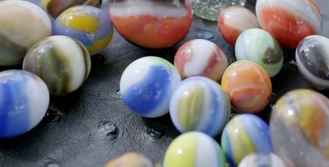 Extraordinary Stories Behind Everyday Things S02 E03